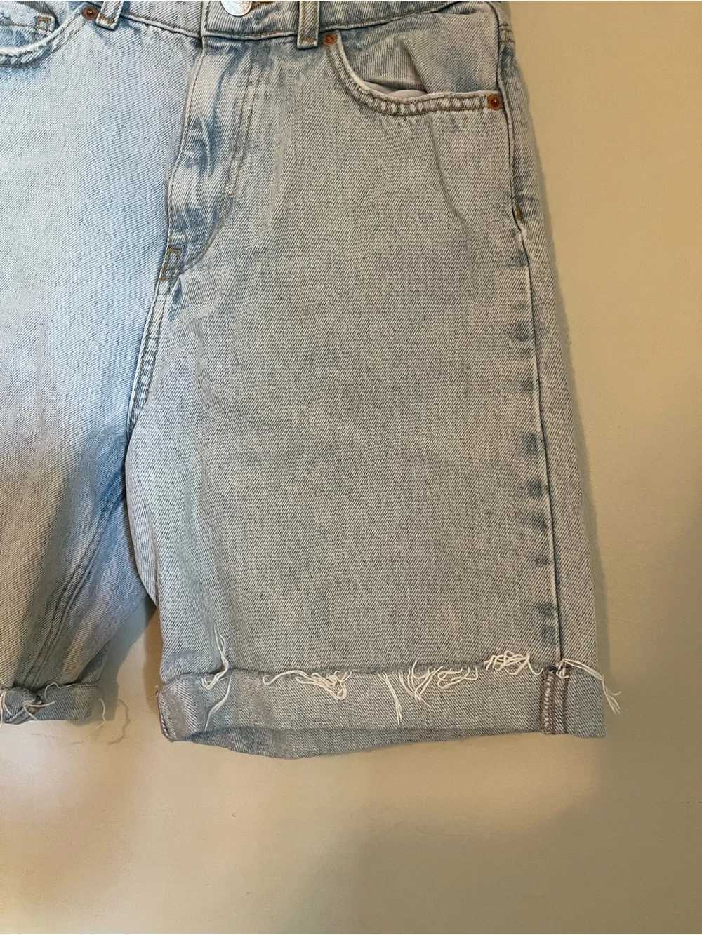 Zara Light Wash Denim Shorts - Casual Women's High-Rise long Shorts